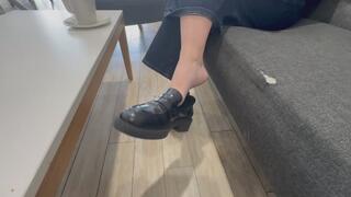 Shoeplay in loafers and bare feet at the supermarket