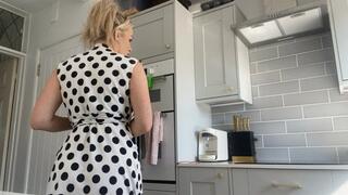 Step Mommy keeps your secret