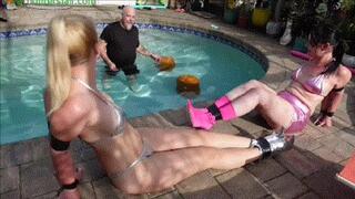 Girl friends sunny afternoon of water bound orgasm fun (MP4 HD 6000kbps)