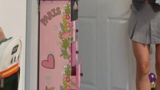 UNAWARE GIANTESS TEACHER and Her 1st Tiny Human Student