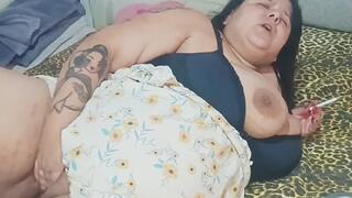 Bbw smoking and having oral sex
