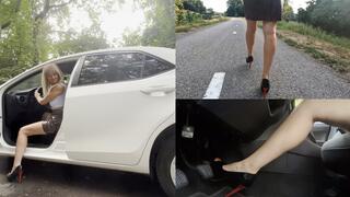 Anastasia in pedal pumping clip emphasizing on high heels and calves