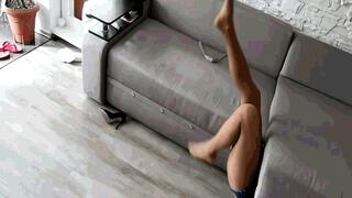 Insidious sofa MP4 (1920x1080) FHD