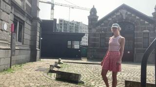 Lola Belgium warming up her boyfriend