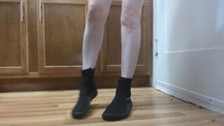 Humiliation Smash and Piss on loser Pastry