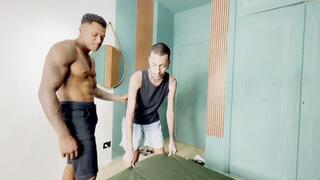 DELICIOUS INTERRACIAL KISS - BY ANDREW DIOP AND DONOVAN BELL - CLIP FULL