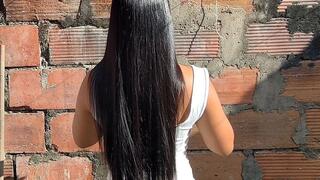brush my wet hair in the sun, until it dries