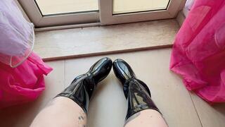 Worship My Rain Boots [4k]