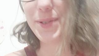 Amateur Upskirt Fingering