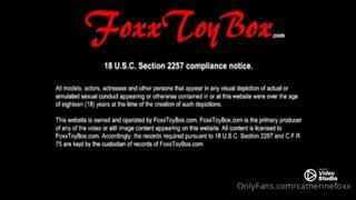 Mandy Candy loves to get you off with balloons HIDEF MOV