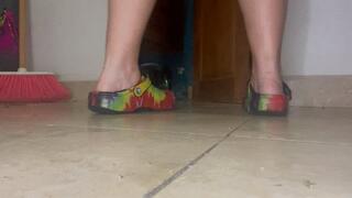 20 minutes cleaning and feet