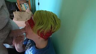 Blindfolded blowjob with cum clean up from her palm