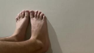feet 642462