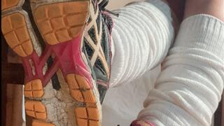 Asics Kayano and slouch socks under the table - Shoe Fetish and Sneaker fetish - Take place under the table beneath my well worn sneakers - close ups - 4k