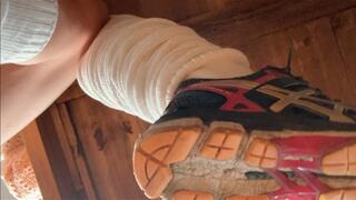 Asics Kayano and slouch socks under the table - Shoe Fetish and Sneaker fetish - Take place under the table beneath my well worn sneakers - close ups - HD