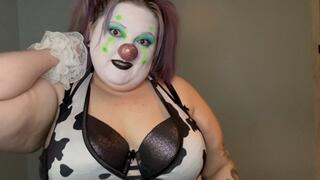 Luckys new nose show off and play