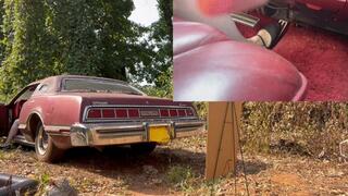 Can I blow this stand over with my exhaust!?