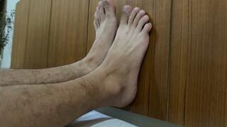 feet 55423522