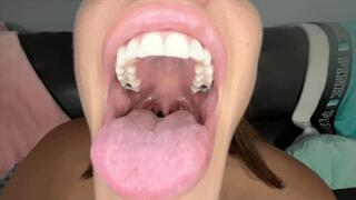 Giantess Nikki Brooks Teases, Eats, & Excretes You (HD 1080 MP4)