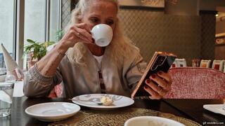 The shoe thief in the restaurant pulls on black pantyhose wmv 1280 x 720