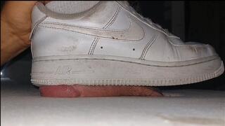 Full weight cock trample nike af1 and old adidas superstar