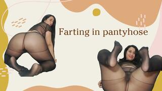 Farting in pantyhose