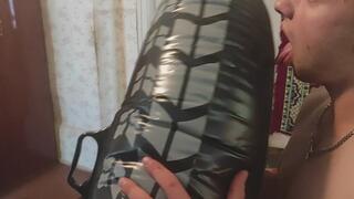 Jason lick and deflate swimmring