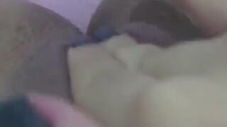 wet pussy masturbation latina