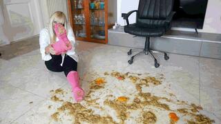 Lick the fruit off my Hunters! WMV (1920x1080) FHD