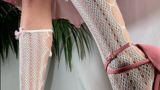 A Shoejob with Mary Jane Plateau Heels - Barbie is giving a Shoejob dressed in a Dirndl, fishnet socks and High Heels before going to Oktoberfest :) - POV Scenes, Upskirt and CBT with cumplosion - Multicam edit - 4k quality