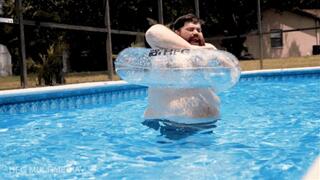 Ryan Alexander: Big Belly SSBHM Tight Squeeze at the Pool - Fat Guy Gets Stuck At the Pool - MP4 4K