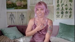 Sweet girl plays with your nerve endings and splits you down the middle