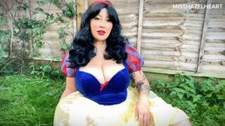 Snow Whites Silent Squirt
