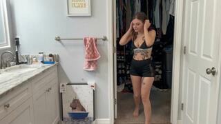 Stuck in the Bathroom Pantsing Battle