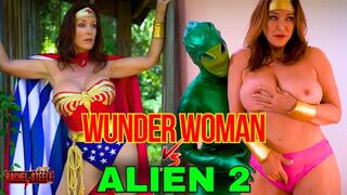 DID1408 - Wunder Woman Vs Alien 2 P1