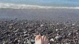 My feets at the sea