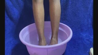 Washing My Giantess Feet
