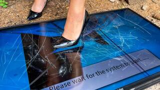 CRUSH Crushed a TV with high heels