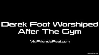 Derek's Meaty Feet Worshiped After the Gym