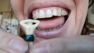 Lania savours your slave tiny flavour for her breakfast