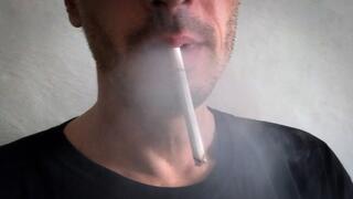 Smoking all white menthol 100s 290924