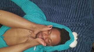 Royall-Face-Smothering