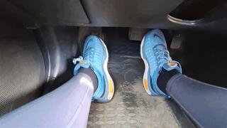 Car driving in nike sneakers D