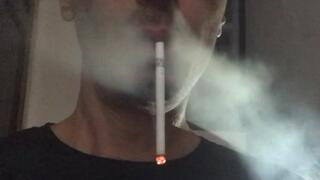 Smoking EVE 120s blue dangling IYF 280924