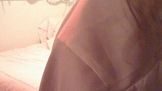 5 Foot White Snow Bunny Deep throats & gets Fucked by 6'3 BBC Amateur MILF BBW