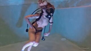 461 - Scuba Girl Miley