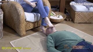 Madame Caren lick her black paited toes top cam