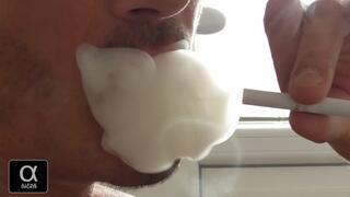 Smoking Marlboro Gold 100s USA SLOW