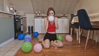 Alanna is preparing for the party