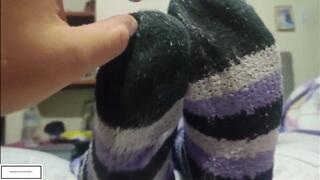 Mila1 Mom lets you inspect her athletes foot again